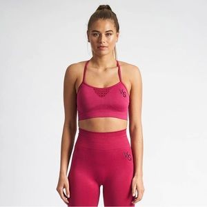 VQ Vanquish Fitness Virtue Cerise Seamless Sports Bra